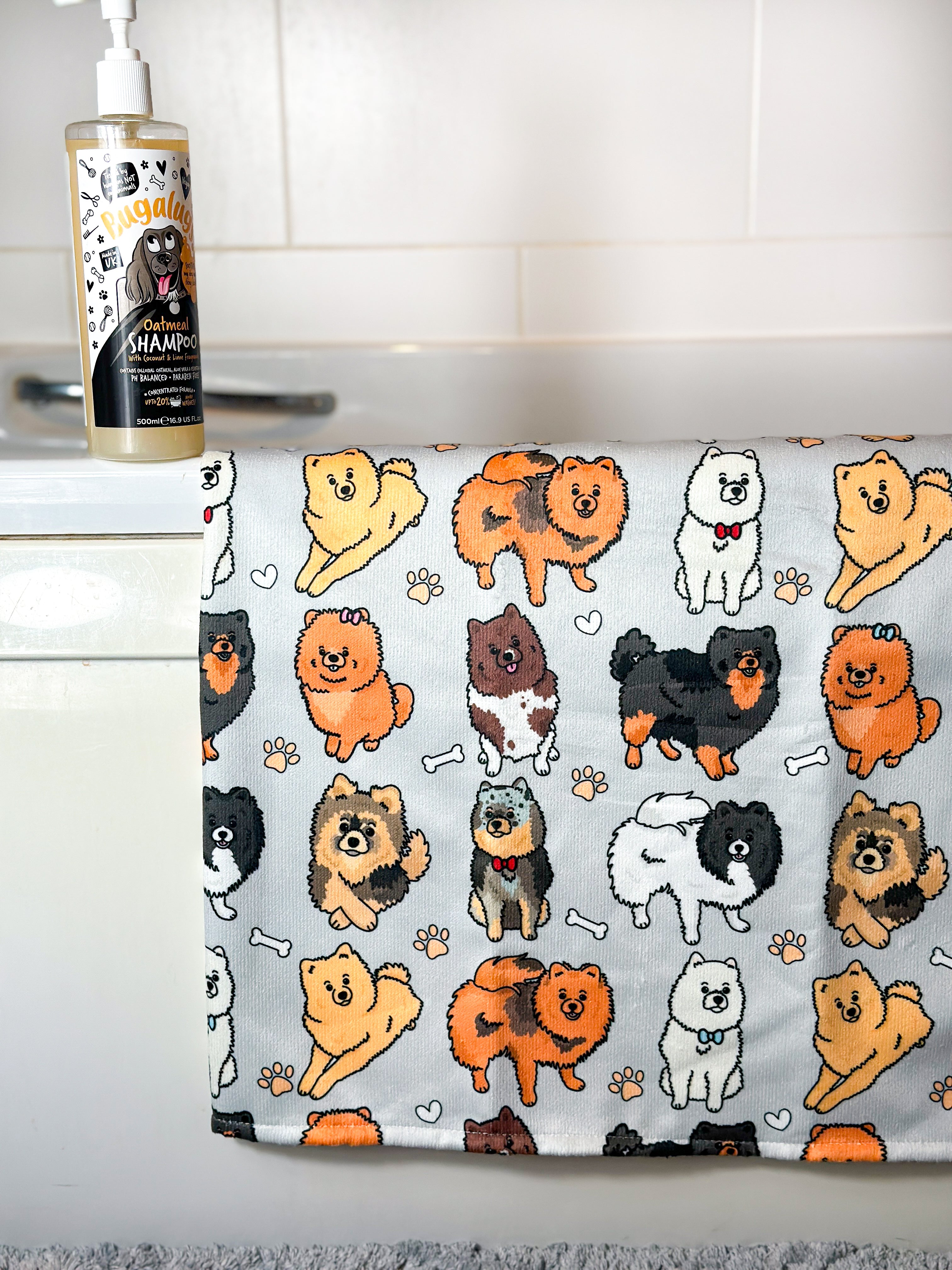 Paw top print towels